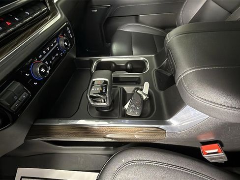 Used 2024 Chevrolet Silverado 1500 RST image 23