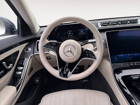 Used 2022 Mercedes-Benz S 500 4MATIC image 17