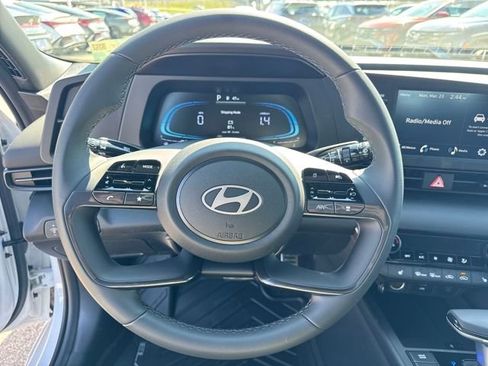 New 2026 Hyundai Elantra SEL Sport Premium FWD image 16