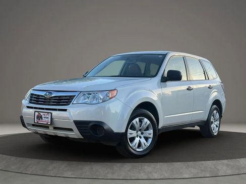 Used 2010 Subaru Forester 2.5X AWD/4WD image 2