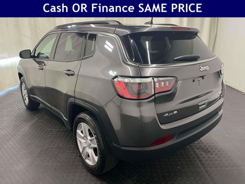 Certified 2022 Jeep Compass Latitude w/ Convenience Group AWD/4WD image 8