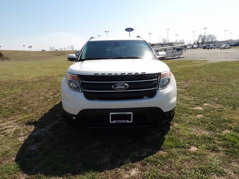 Used 2013 Ford Explorer Limited image 3