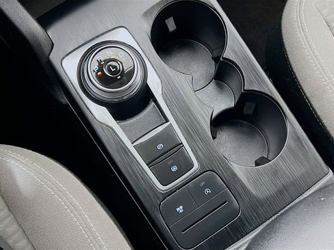 Certified 2022 Ford Escape SE image 22