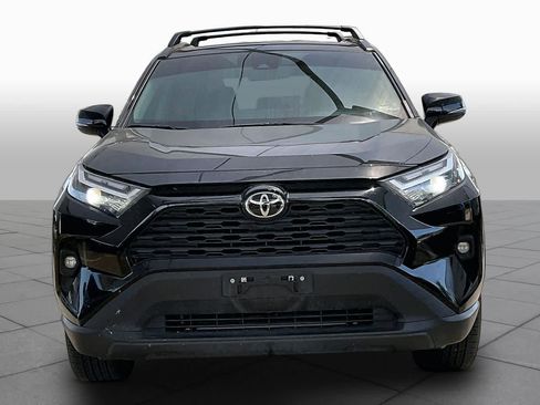 Used 2025 Toyota RAV4 XLE Premium w/ Weather Package AWD/4WD image 4