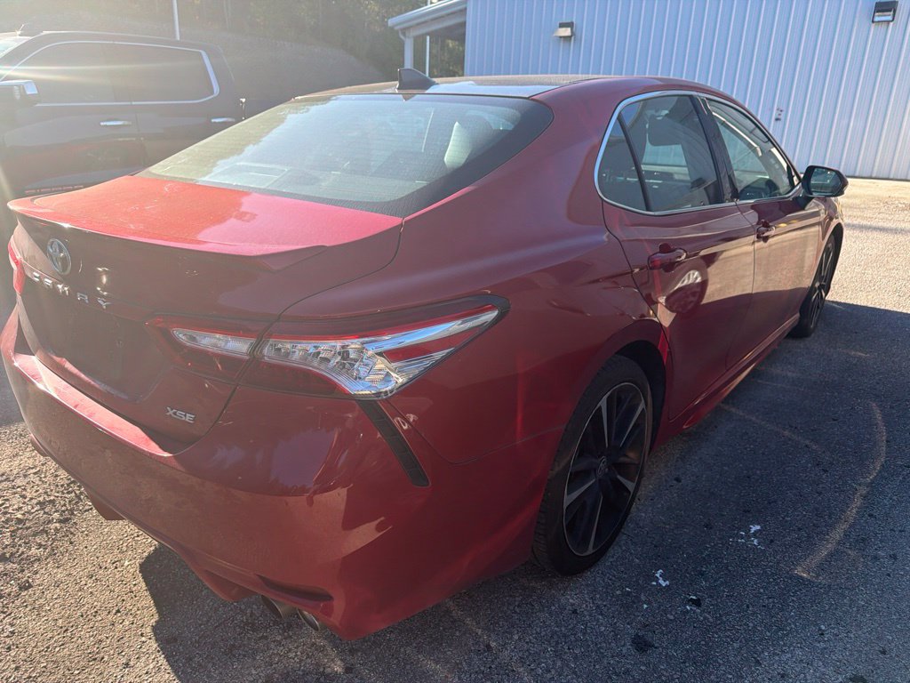 Used 2020 Toyota Camry XSE FWD image 3