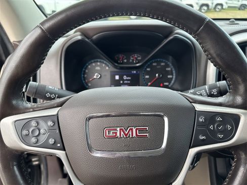 Certified 2019 GMC Canyon SLT w/ Driver Alert Package image 17