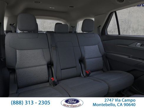 New 2026 Ford Explorer Active RWD image 12
