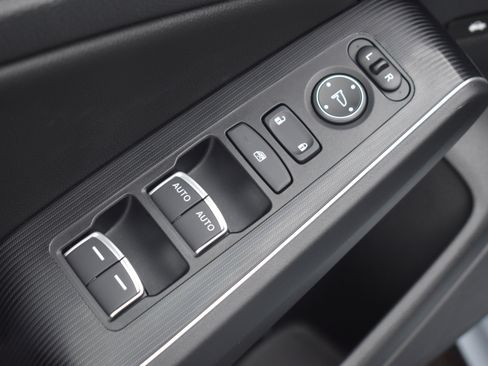 Used 2023 Honda Civic Touring image 19