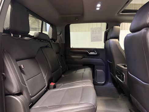 Used 2024 GMC Sierra 2500 Denali w/ Denali Reserve Package AWD/4WD image 24