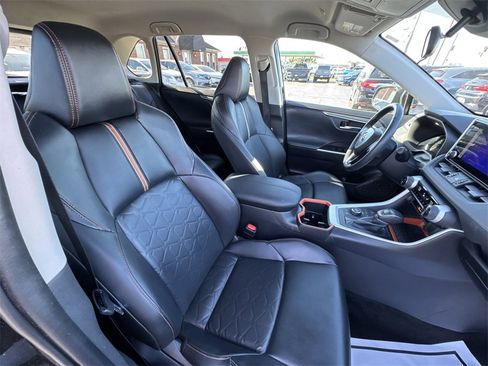 Used 2024 Toyota RAV4 Adventure image 24