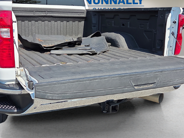 Used 2025 Chevrolet Silverado 2500 LT w/ Convenience Package AWD/4WD image 11