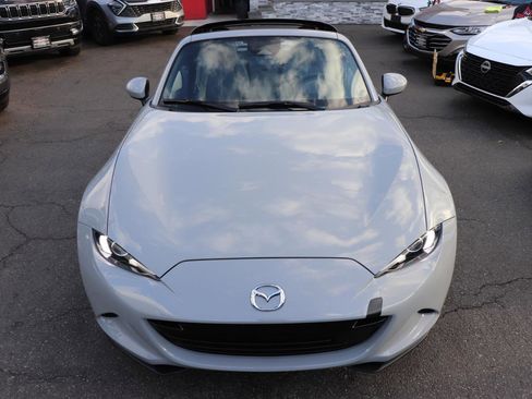 Used 2025 MAZDA MX-5 Miata RF Grand Touring image 9