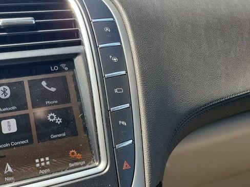 Used 2019 Lincoln Nautilus Reserve w/ Ultimate Package AWD/4WD image 28
