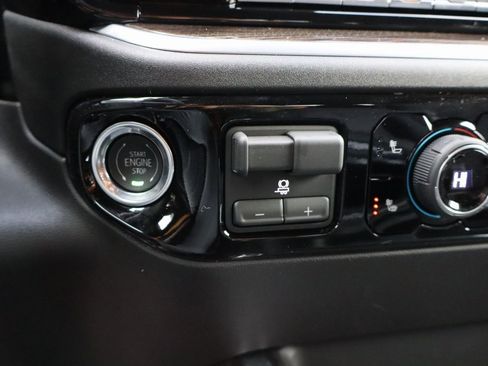 New 2026 Chevrolet Silverado 2500 LT w/ All Star Edition image 13