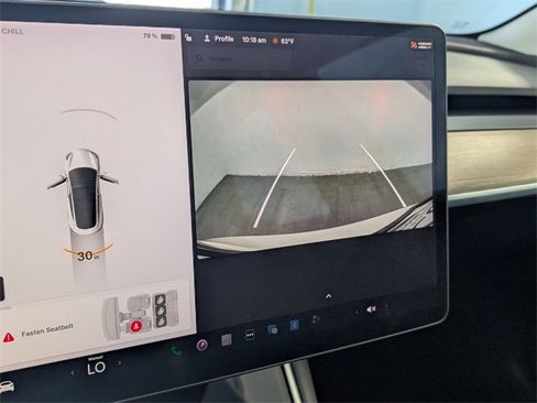 Used 2019 Tesla Model 3 Standard Range image 16