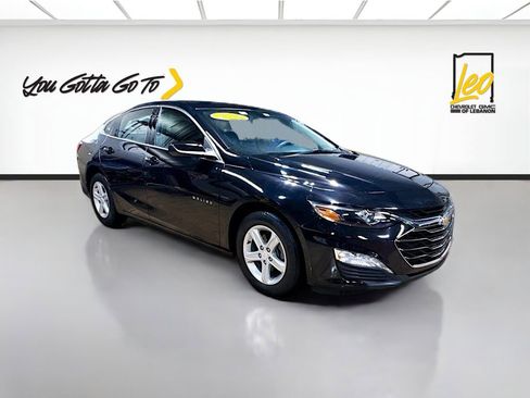 Used 2024 Chevrolet Malibu LT image 3