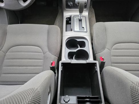 Used 2010 Nissan Pathfinder S AWD/4WD image 18