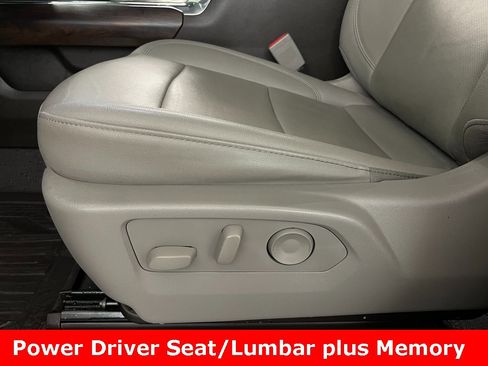 Used 2024 GMC Sierra 2500 SLT w/ SLT Premium Package image 11