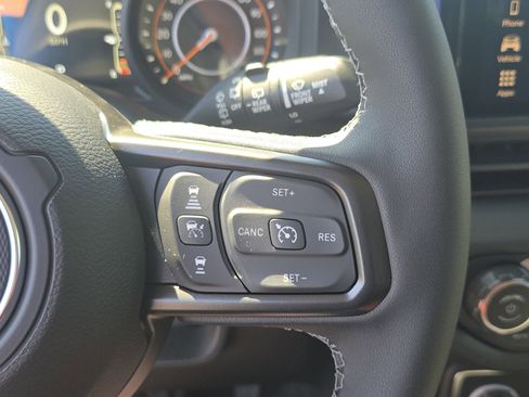 New 2025 Jeep Wrangler Rubicon image 8