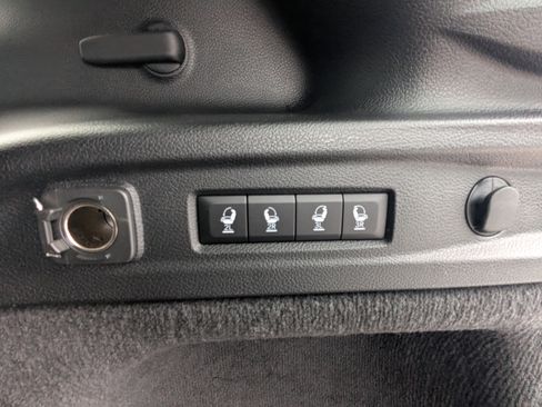 Certified 2021 Jeep Grand Cherokee L Overland w/ Luxury Tech Group IV image 17