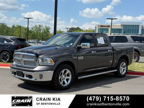 Used 2015 RAM 1500 Laramie w/ Convenience Group image 3