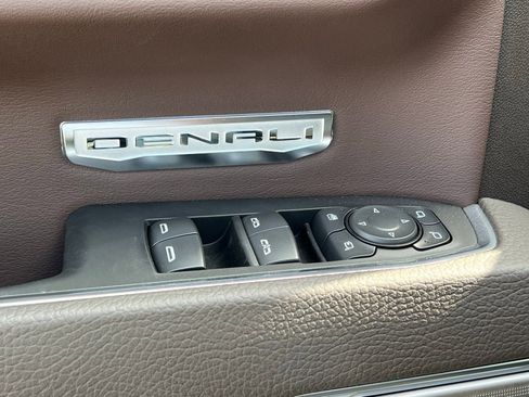 Used 2026 GMC Sierra 1500 Denali image 26