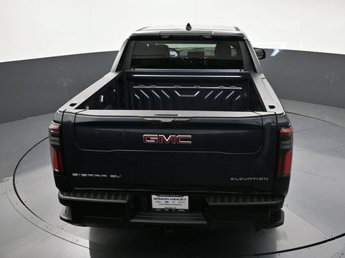 Used 2026 GMC Sierra EV Elevation AWD/4WD image 18