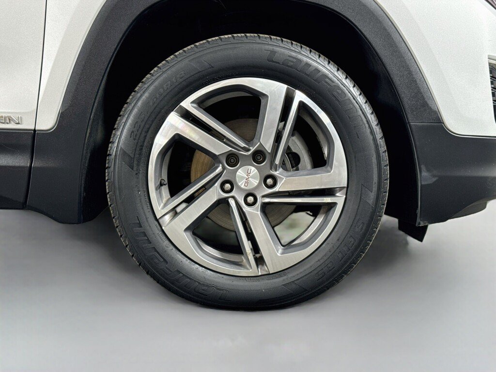 Used 2020 GMC Terrain SLT AWD/4WD image 42