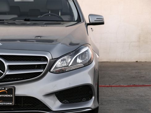 Used 2015 Mercedes-Benz E 350 E 350 w/ Premium 1 Package image 44