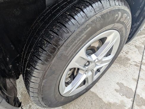 Used 2024 Jeep Compass Latitude image 37