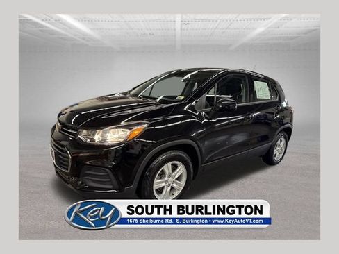 Used 2020 Chevrolet Trax LS FWD image 1