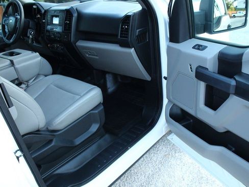 Used 2020 Ford F150 XL w/ Equipment Group 101A Mid RWD image 23