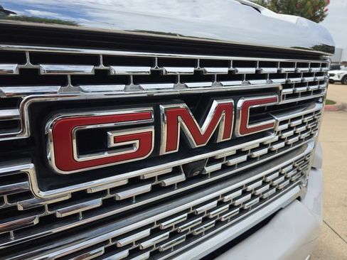 Used 2021 GMC Sierra 3500 Denali w/ Denali Ultimate Package AWD/4WD image 29