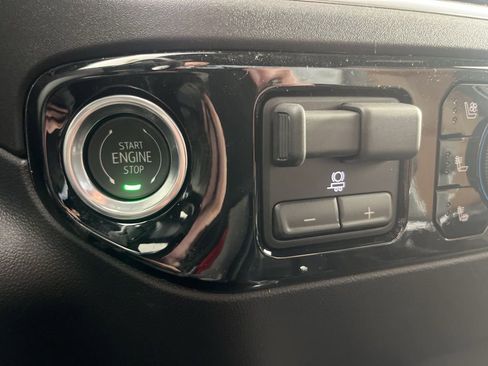 New 2026 Chevrolet Silverado 1500 High Country w/ Technology Package AWD/4WD image 43