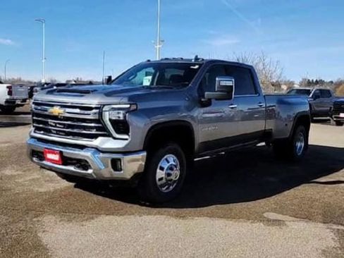 Certified 2024 Chevrolet Silverado 3500 LTZ image 4