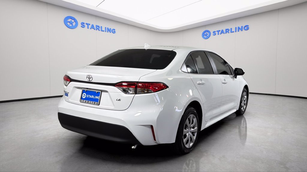 Used 2026 Toyota Corolla LE FWD image 8