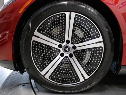 Used 2022 Mercedes-Benz EQS 450+ Sedan image 33