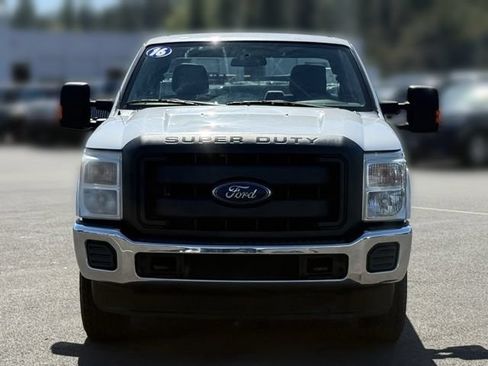 Used 2016 Ford F250 XL w/ Power Equipment Group AWD/4WD image 6