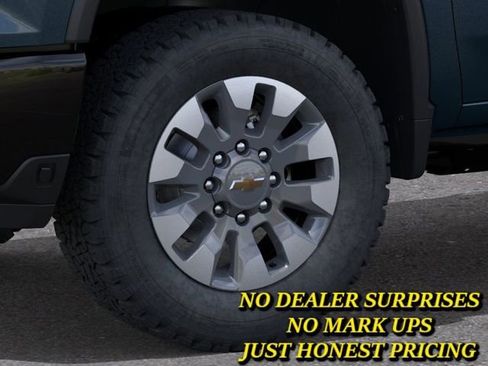 New 2026 Chevrolet Silverado 2500 Custom image 9