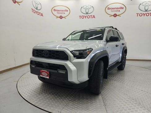 Used 2025 Toyota 4Runner TRD Off-Road Premium w/ Tow Technology Package AWD/4WD image 2