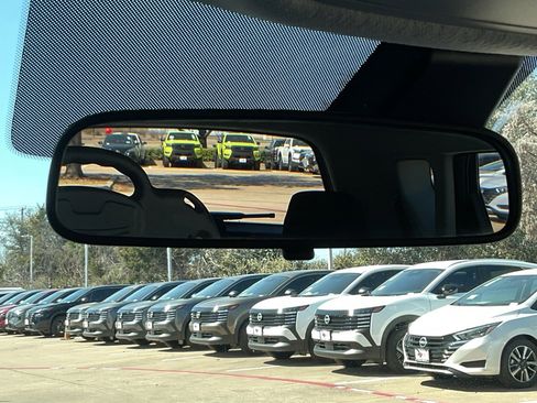 Used 2025 Kia Soul LX w/ LX Technology Package image 29