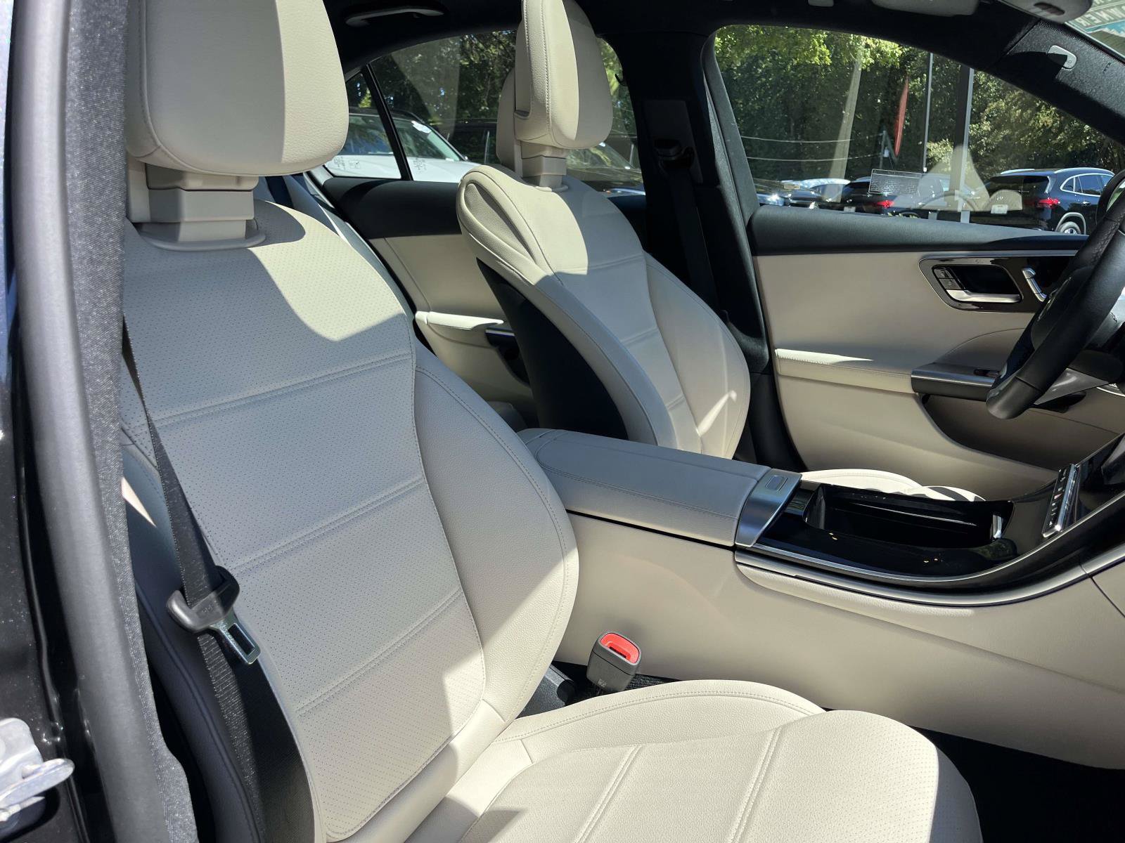 Certified 2025 Mercedes-Benz C 300 4MATIC Sedan image 61