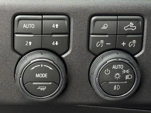 New 2026 Chevrolet Silverado 1500 RST w/ Texas Edition Plus AWD/4WD image 18