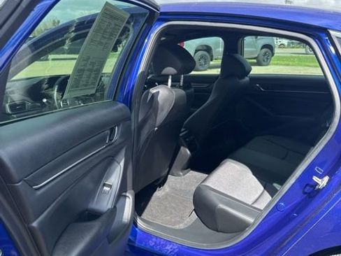 Used 2021 Honda Accord Sport image 10