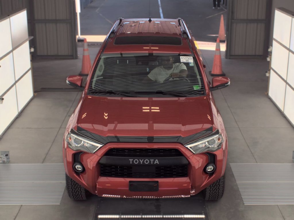 Used 2022 Toyota 4Runner SR5 Premium w/ Moonroof Package RWD image 3