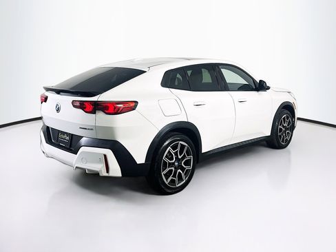 Used 2025 BMW X2 xDrive28i w/ Convenience Package image 9