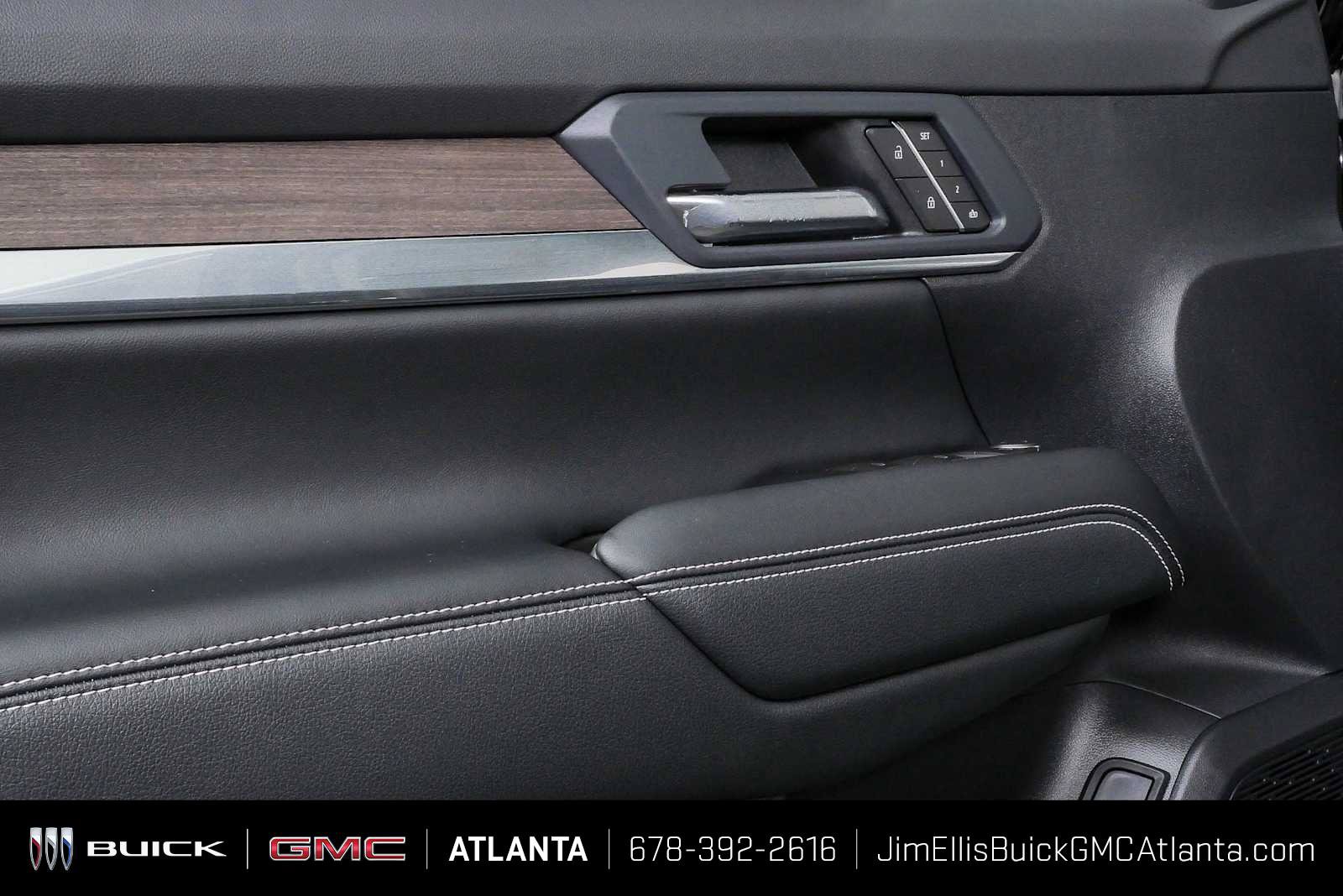New 2026 GMC Terrain Denali AWD/4WD image 7