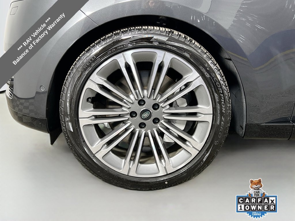 Used 2024 Land Rover Range Rover SE AWD/4WD image 33