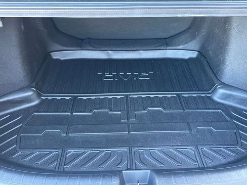 Used 2024 Honda Civic Sport image 41