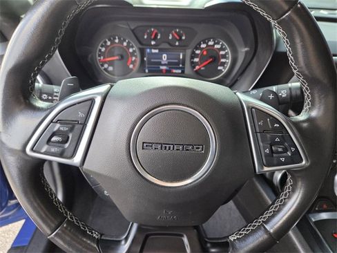 Certified 2021 Chevrolet Camaro LT w/ Technology Package image 18